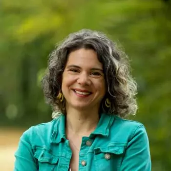 Portrait de Florisse Jean, Facilitatrice en évolution personnelle et collective à Nantes